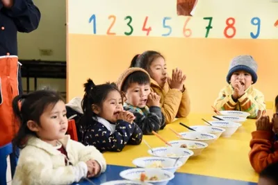 Mittagessen im Kindergarten